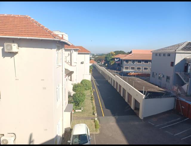 1 BEDROOM FLAT RENTED IN GLENWOOD